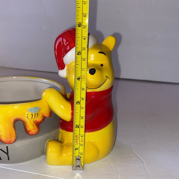NEW - Disney Winnie the Pooh Christmas Serving Bowl - Picture 10 of 11